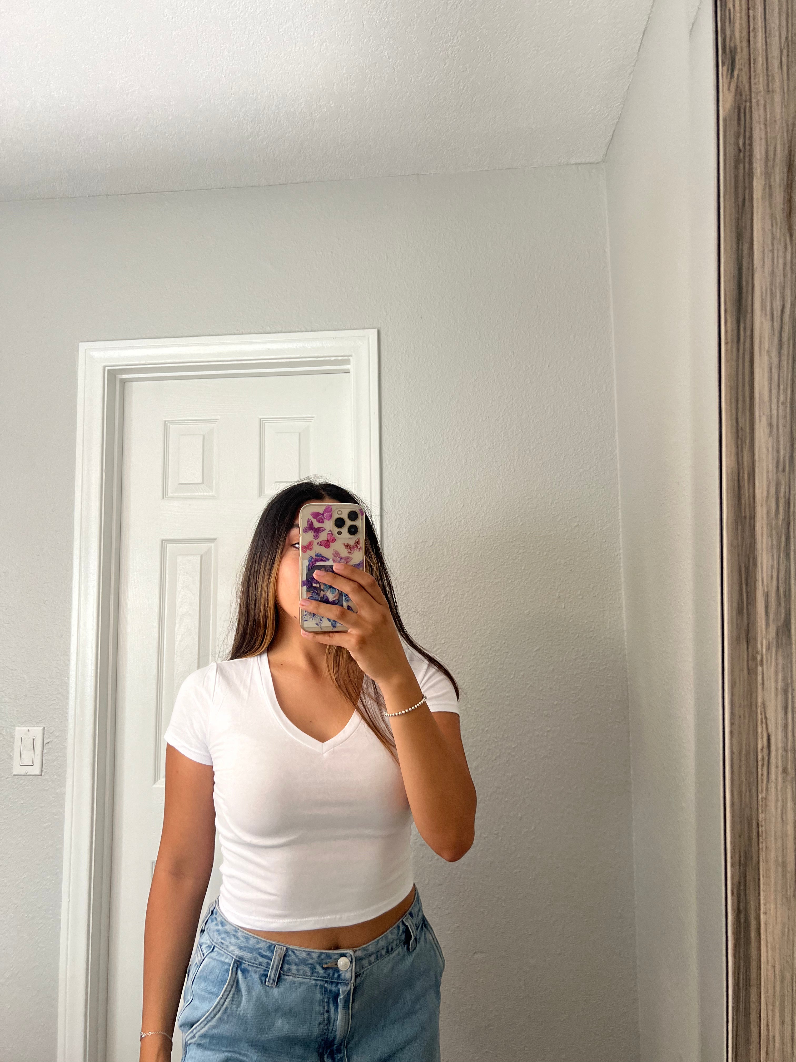 Sammy Basic V Top (White)